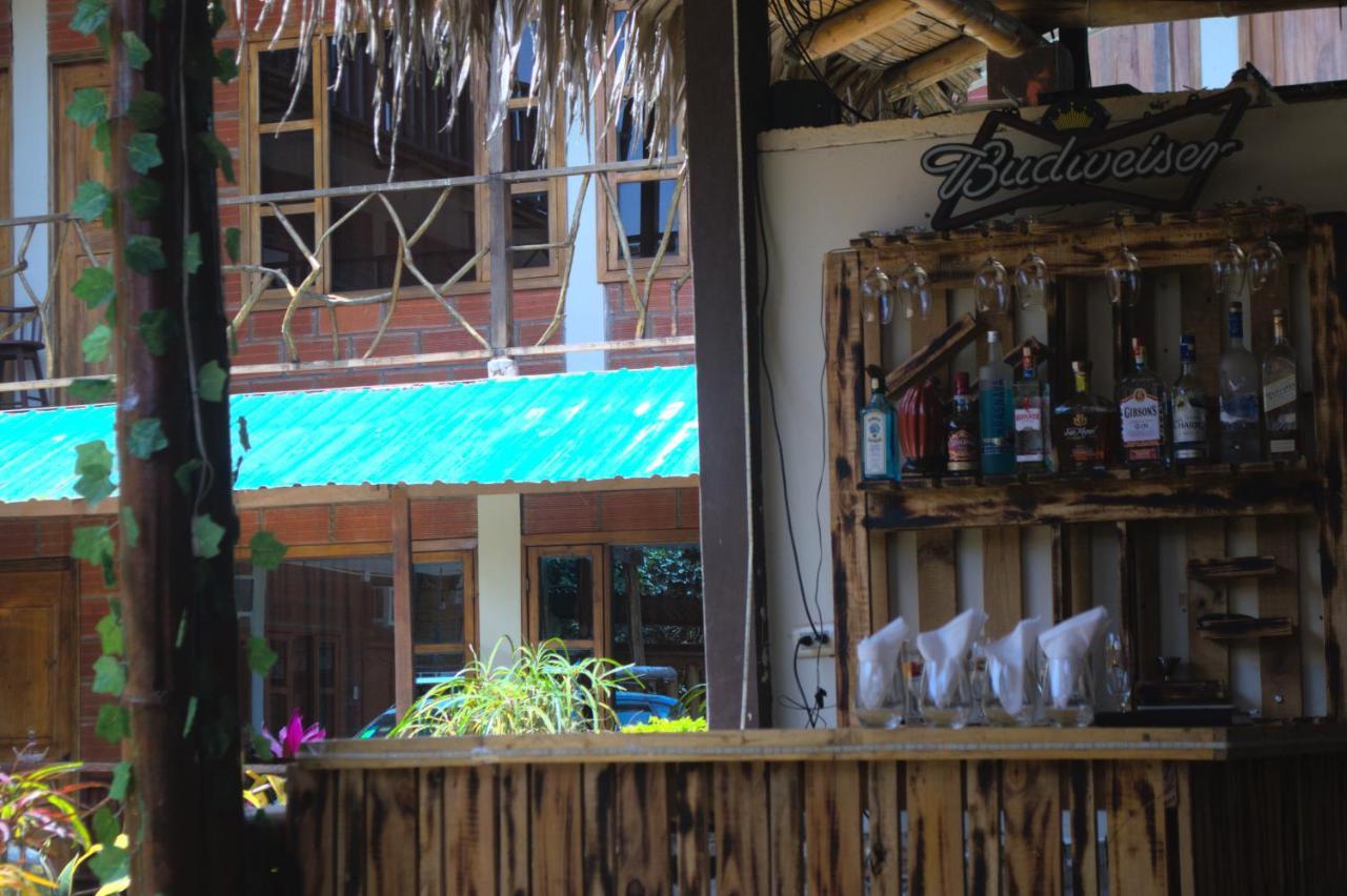 Hostal Tierra Y Mar Montañita Dış mekan fotoğraf