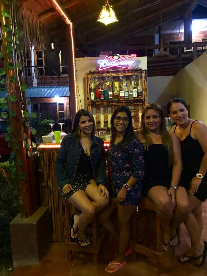 Hostal Tierra Y Mar Montañita Dış mekan fotoğraf